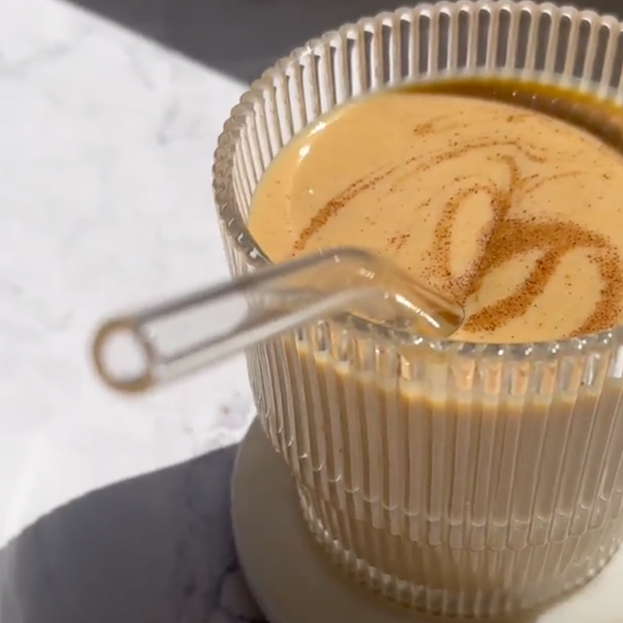Embrace Fall with a Delicious Pumpkin Pie Collagen Smoothie Recipe